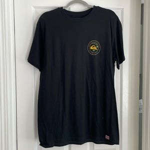 Quicksilver men’s large black graphic T-shirt